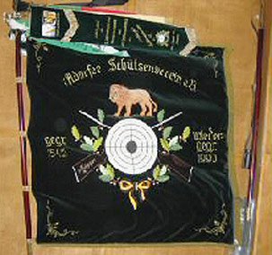 Adorfer Schützenverein Fahne